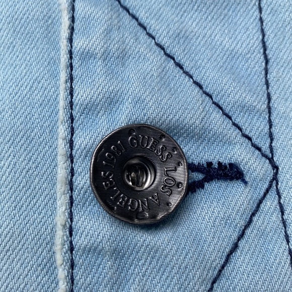 New GUESS Women's Denim Jacket SZ S - Picture 6 of 8